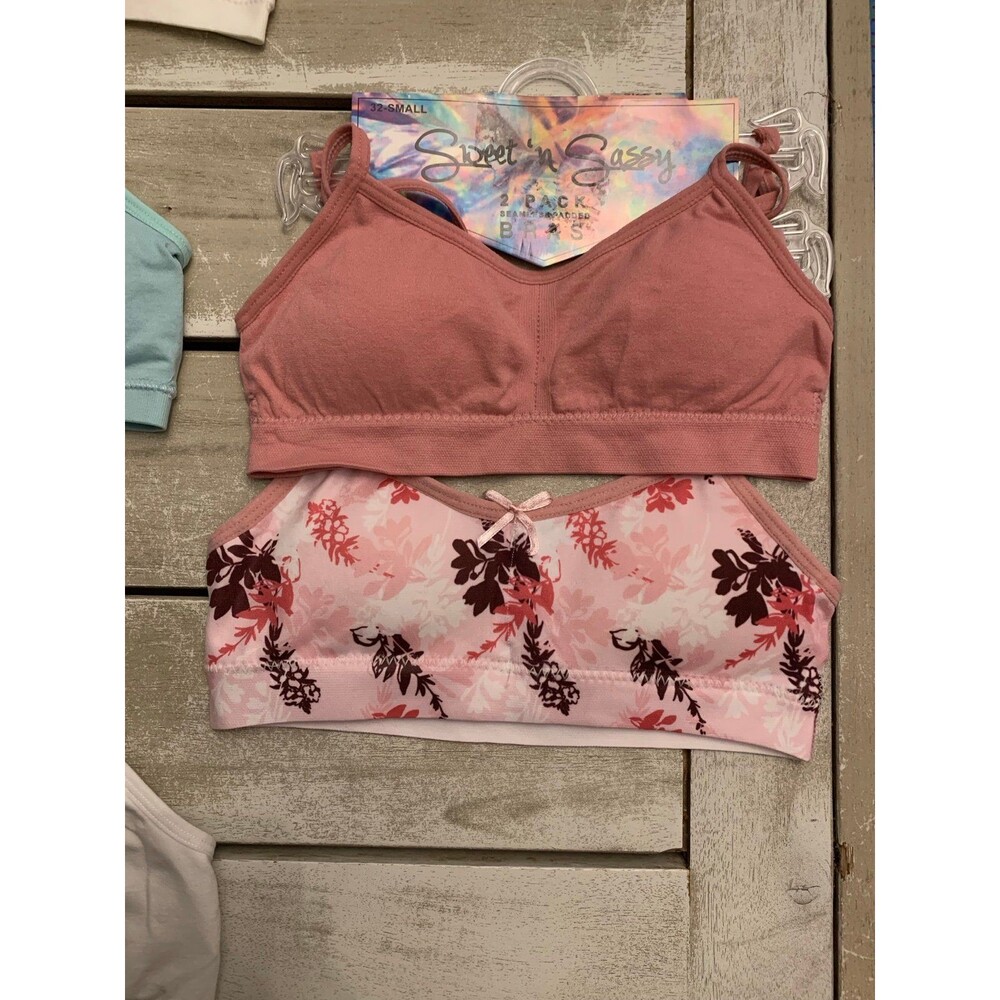 Girls Bras Size 32 Small ( 2 pack)